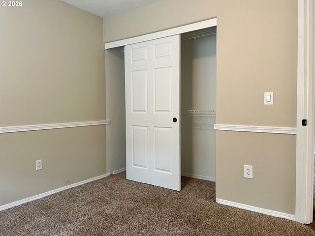 38859 JERGER St, Sandy, OR 97055