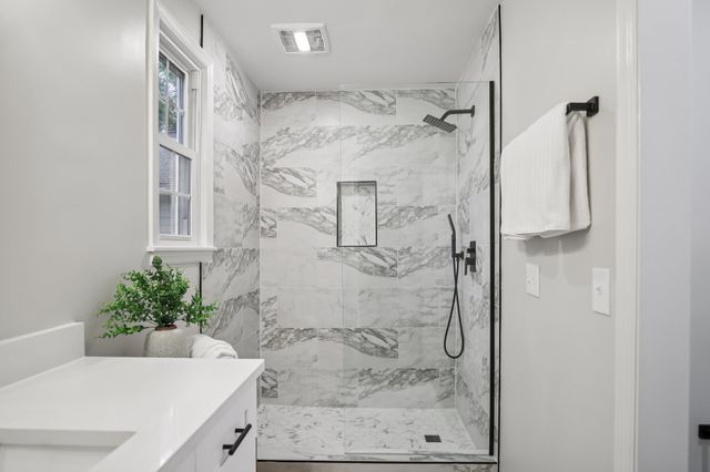 320 Cotton Ln, Franklin, TN 37069