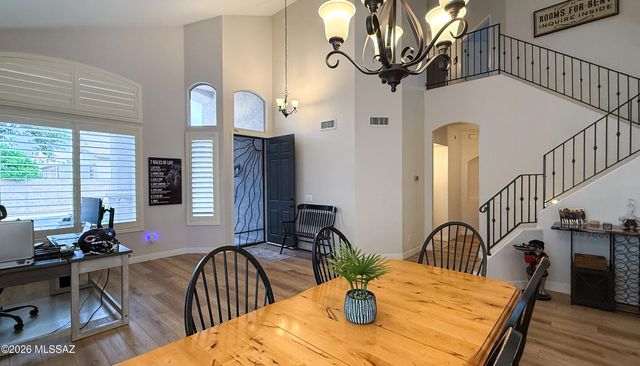 9175 N Sugar Foot Drive, Tucson, AZ 85743