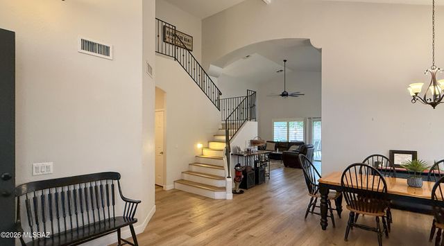 9175 N Sugar Foot Drive, Tucson, AZ 85743