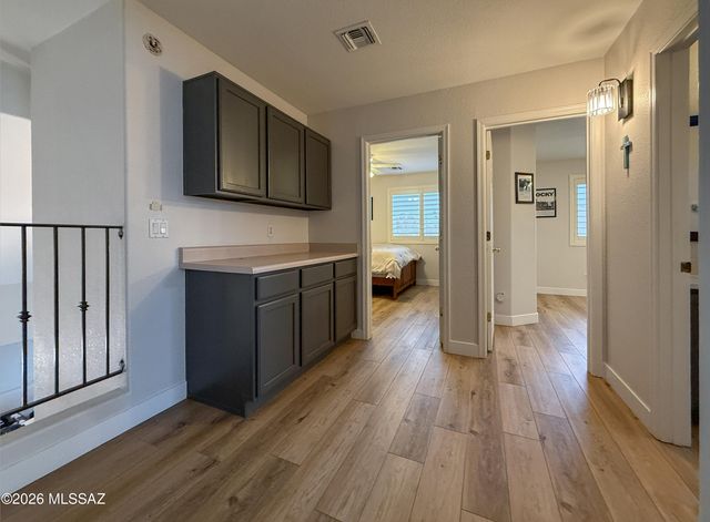 9175 N Sugar Foot Drive, Tucson, AZ 85743