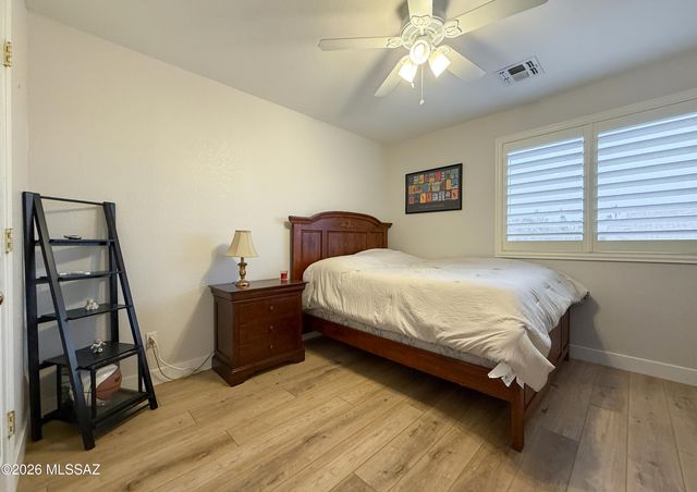 9175 N Sugar Foot Drive, Tucson, AZ 85743