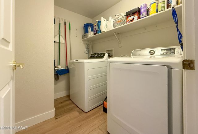 9175 N Sugar Foot Drive, Tucson, AZ 85743