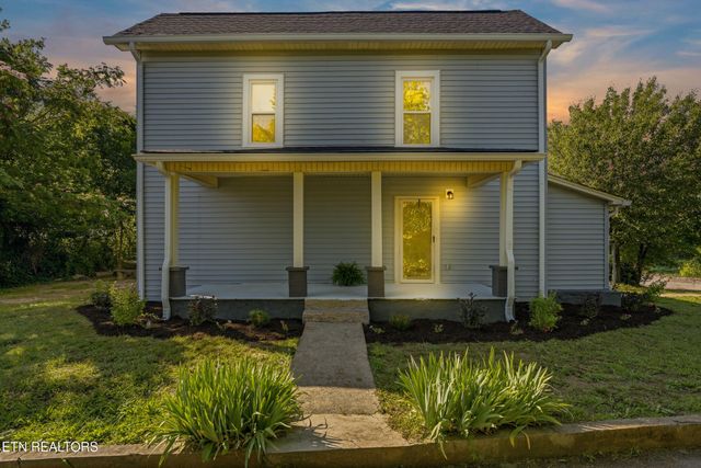 315 Poplar St, Lenoir City, TN 37771