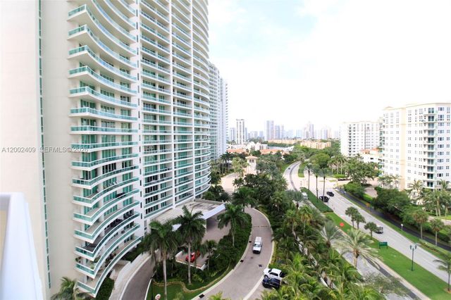 20185 E Country Club Drive 1105, Aventura, FL 33180