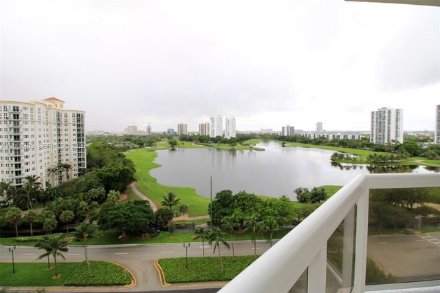 20185 E Country Club Drive 1105, Aventura, FL 33180