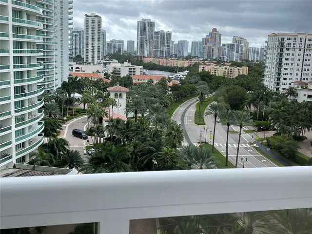 20185 E Country Club Drive 1105, Aventura, FL 33180