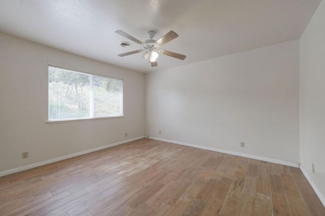 8999 Poverty Gulch Ct, Mokelumne Hill, CA 95245