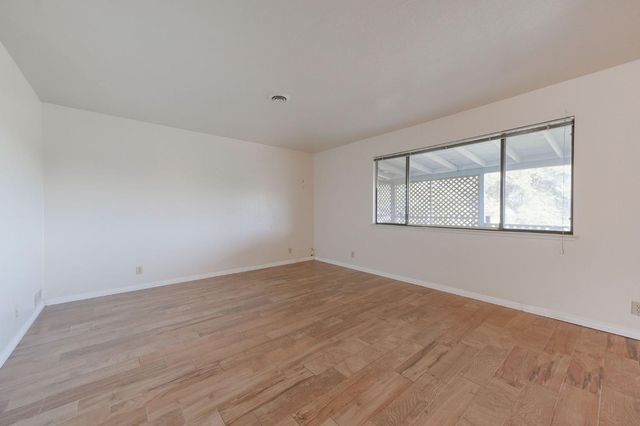 8999 Poverty Gulch Ct, Mokelumne Hill, CA 95245