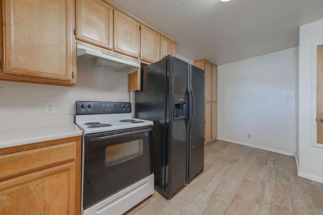 8999 Poverty Gulch Ct, Mokelumne Hill, CA 95245