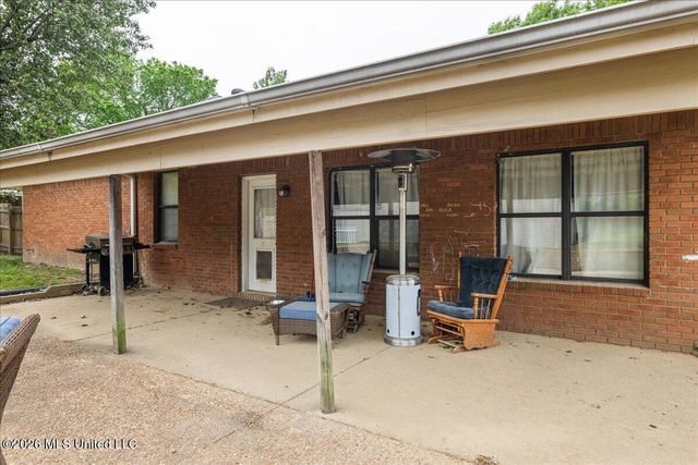 5446 Ridgetop Drive, Horn Lake, MS 38637