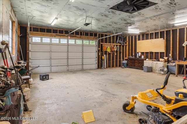 5446 Ridgetop Drive, Horn Lake, MS 38637