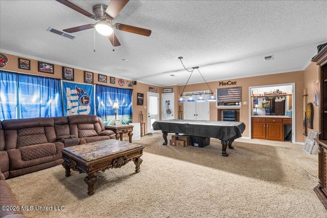 5446 Ridgetop Drive, Horn Lake, MS 38637