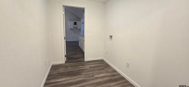 4801 Woodcastle Drive, Chandler, TX 75758