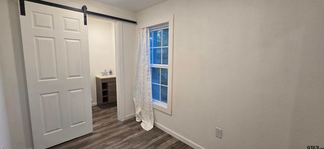 4801 Woodcastle Drive, Chandler, TX 75758