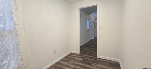 4801 Woodcastle Drive, Chandler, TX 75758