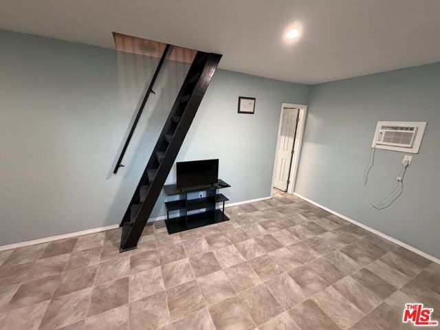 1740 Ohio Avenue, Long Beach, CA 90804