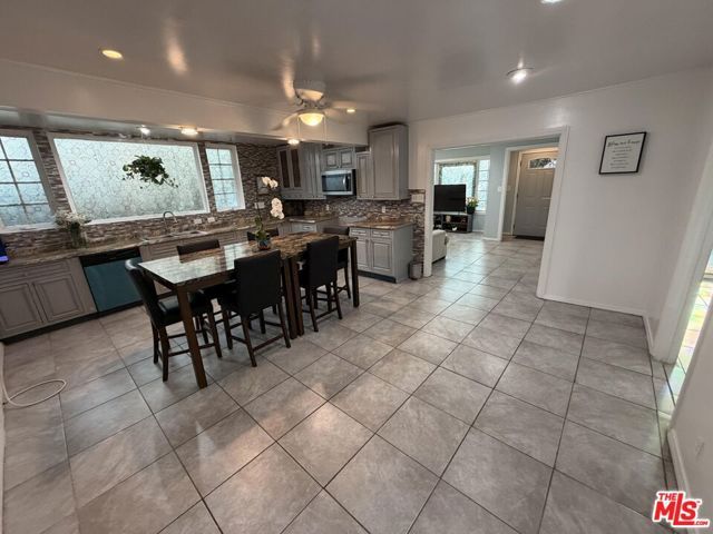 1740 Ohio Avenue, Long Beach, CA 90804