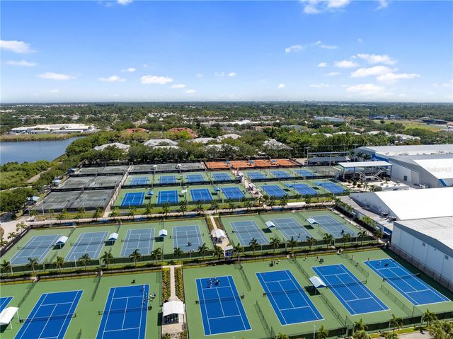 3702 54TH DRIVE W 102, Bradenton, FL 34210