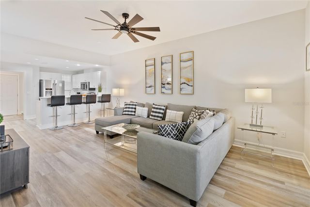 3702 54TH DRIVE W 102, Bradenton, FL 34210