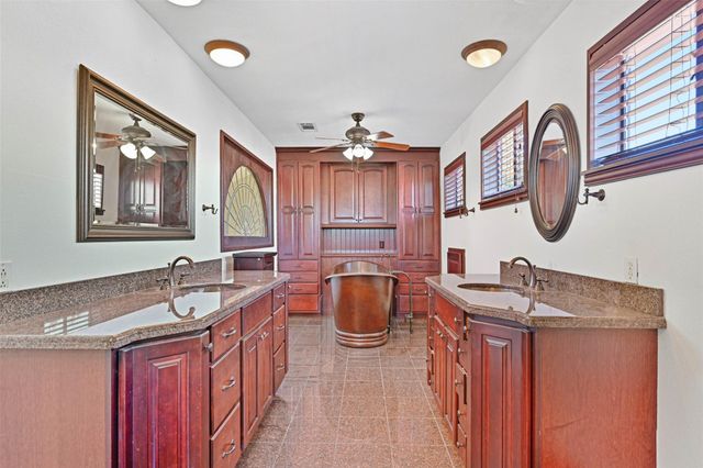 114 24th Street, Dickinson, TX 77539