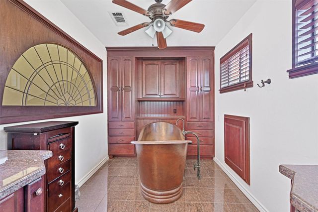 114 24th Street, Dickinson, TX 77539