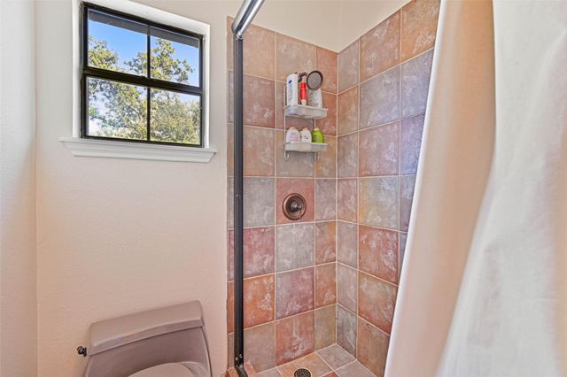 114 24th Street, Dickinson, TX 77539