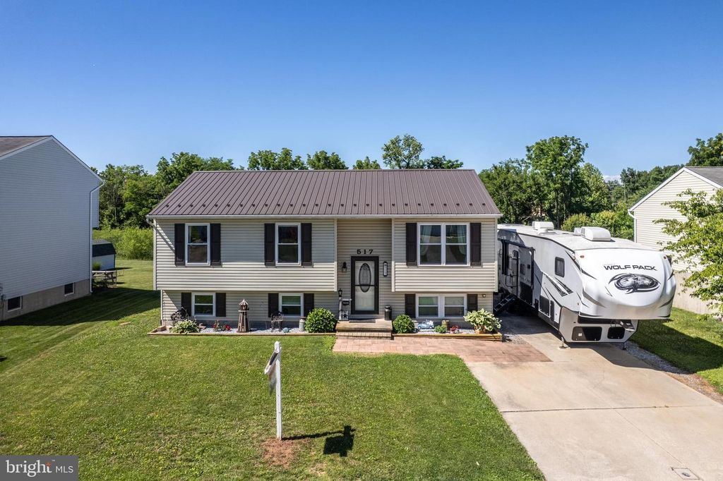 517 TREVANION TER, Taneytown, MD 21787