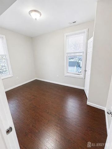 296 N Clinton Street 2, East Orange, NJ 07017