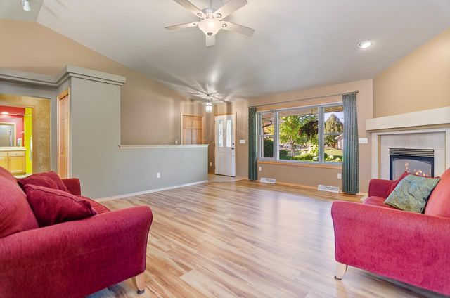 1520 INSPIRATION AVENUE, New Franken, WI 54229