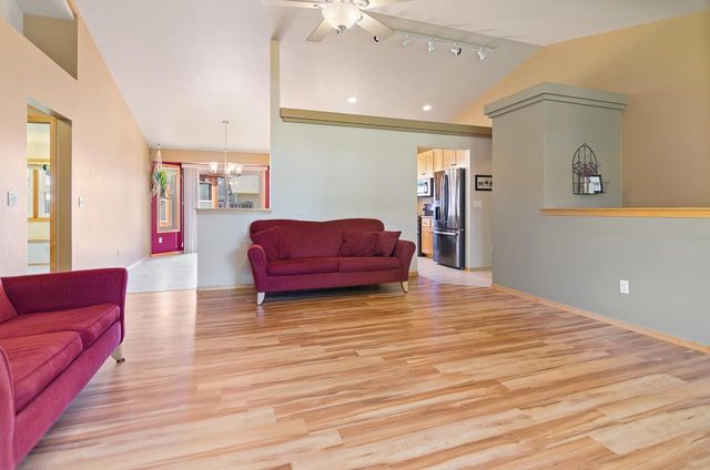 1520 INSPIRATION AVENUE, New Franken, WI 54229