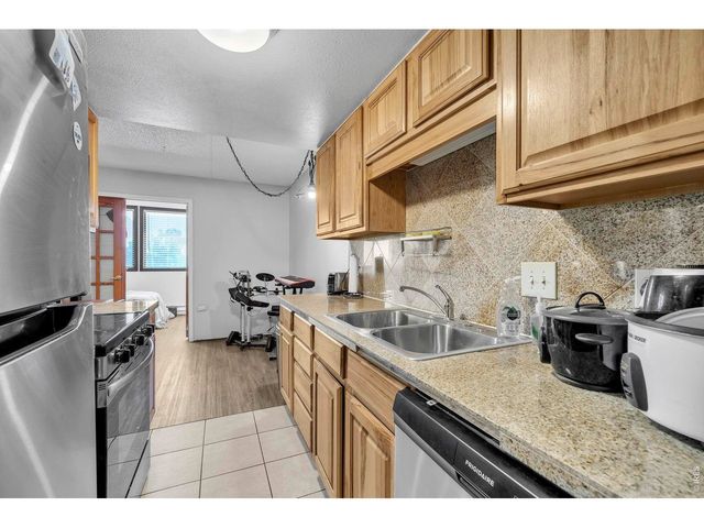 805 29th St 452, Boulder, CO 80303