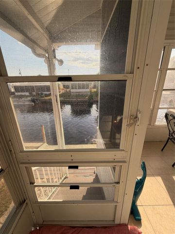 42 Turtle Road, Okeechobee, FL 34974