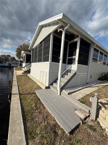 42 Turtle Road, Okeechobee, FL 34974