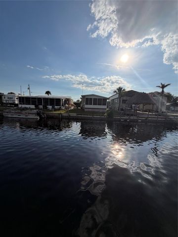 42 Turtle Road, Okeechobee, FL 34974