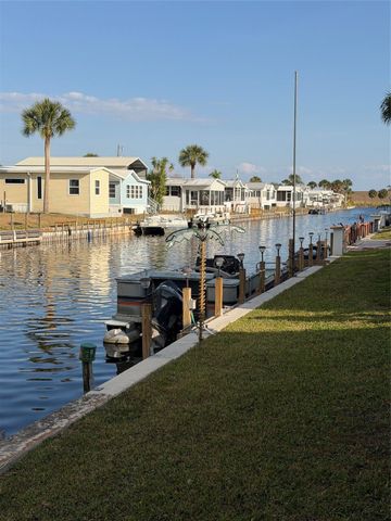 42 Turtle Road, Okeechobee, FL 34974