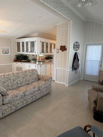 42 Turtle Road, Okeechobee, FL 34974