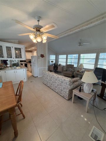 42 Turtle Road, Okeechobee, FL 34974