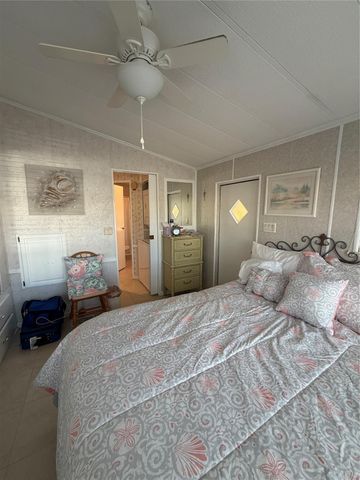 42 Turtle Road, Okeechobee, FL 34974