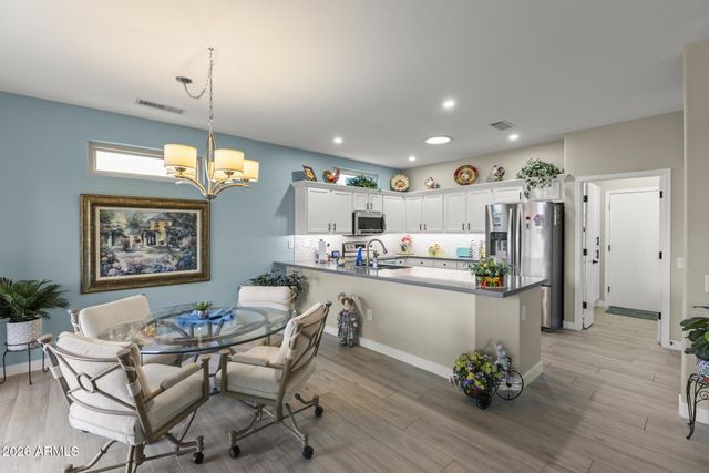 15868 W STAR VIEW Lane W, Surprise, AZ 85374