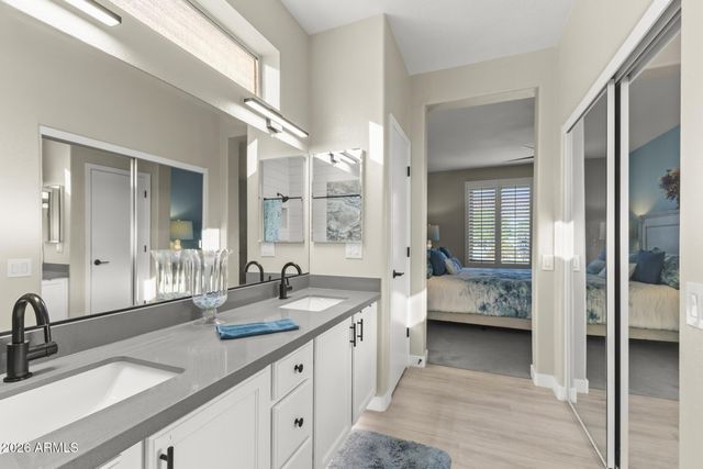 15868 W STAR VIEW Lane W, Surprise, AZ 85374