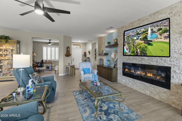 15868 W STAR VIEW Lane W, Surprise, AZ 85374
