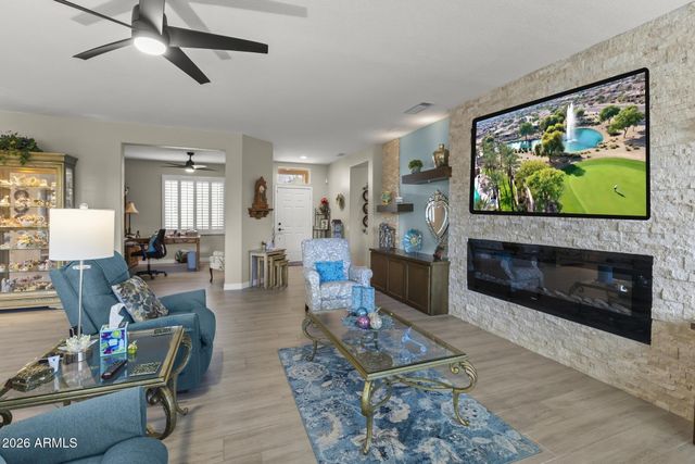 15868 W STAR VIEW Lane W, Surprise, AZ 85374