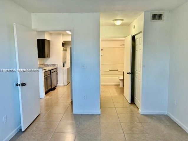 15221 SW 80th Street 306, Miami, FL 33193