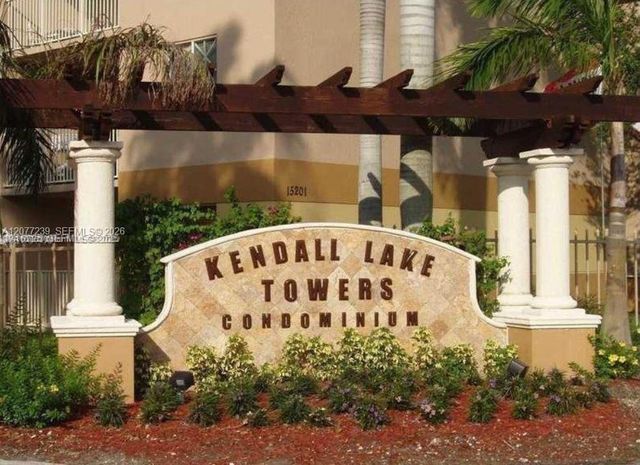 15221 SW 80th Street 306, Miami, FL 33193