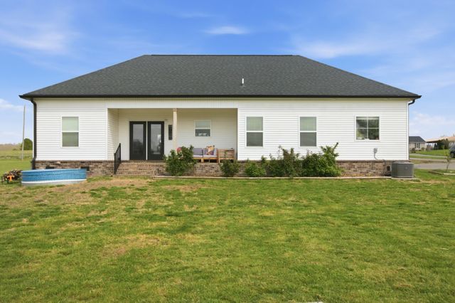 376 Adams Rd, Shelbyville, TN 37160