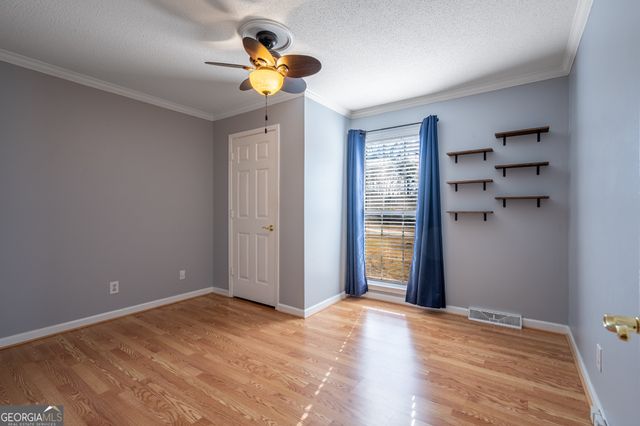 8 Timberwood Drive SE, Silver Creek, GA 30173