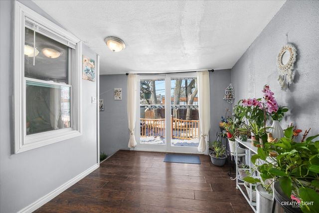 1914 S 8th Avenue, Maywood, IL 60153