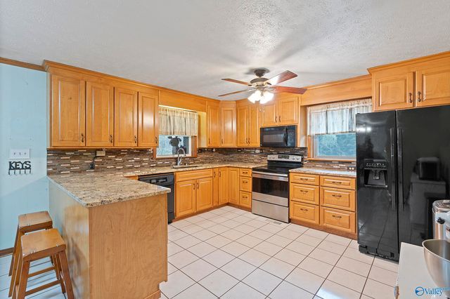 165 Smith Drive, Attalla, AL 35954