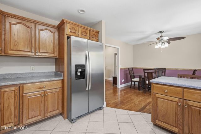 240 Carriage Drive, Crossville, TN 38555